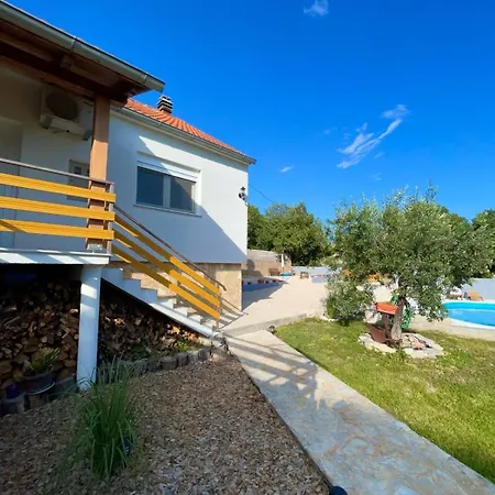 My Dalmatia - Manda Adriatic With Private Heated Pool Holiday home *