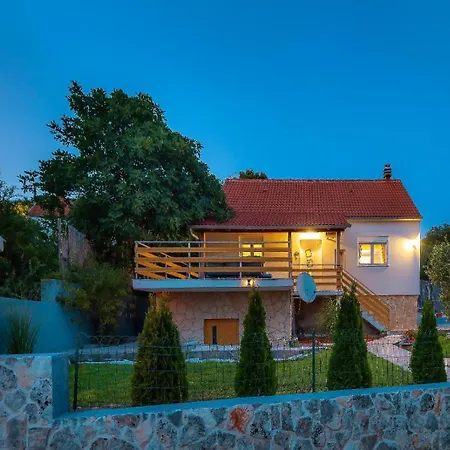 Semesterbostad My Dalmatia - Manda Adriatic With Private Heated Pool