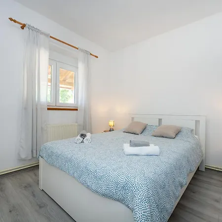 My Dalmatia - Manda Adriatic With Private Heated Pool * Skradin