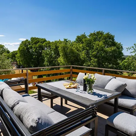 My Dalmatia - Manda Adriatic With Private Heated Pool Skradin