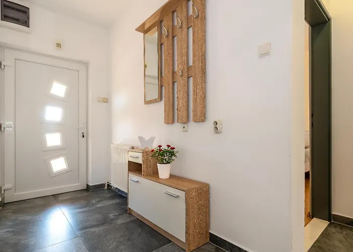 My Dalmatia - Manda Adriatic With Private Heated Pool Сasa de vacaciones *